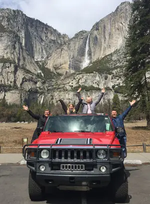 Private Classic Hummer Tour of Yosemite — photograph 2