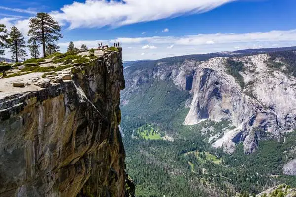 Yosemite Hiking Tour — Taft Point, Sentinel Dome, Glacier Point