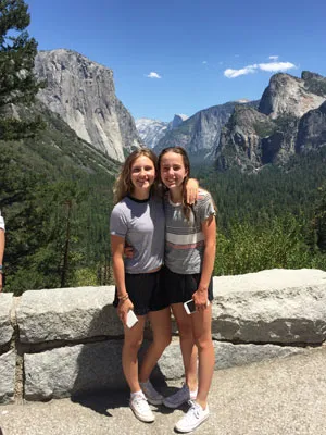 Yosemite Hiking Tour — Taft Point, Sentinel Dome, Glacier Point — photograph 3