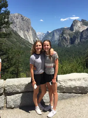 Yosemite Hiking Tour — Taft Point, Sentinel Dome, Glacier Point — photograph 3